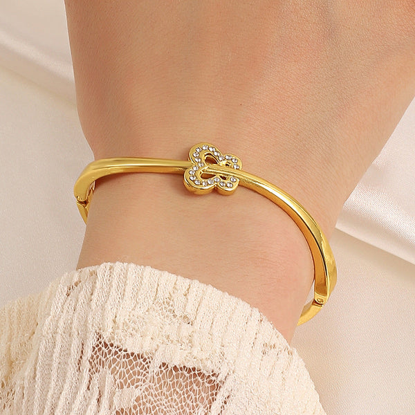 Zircon Hollow Butterfly Bracelet